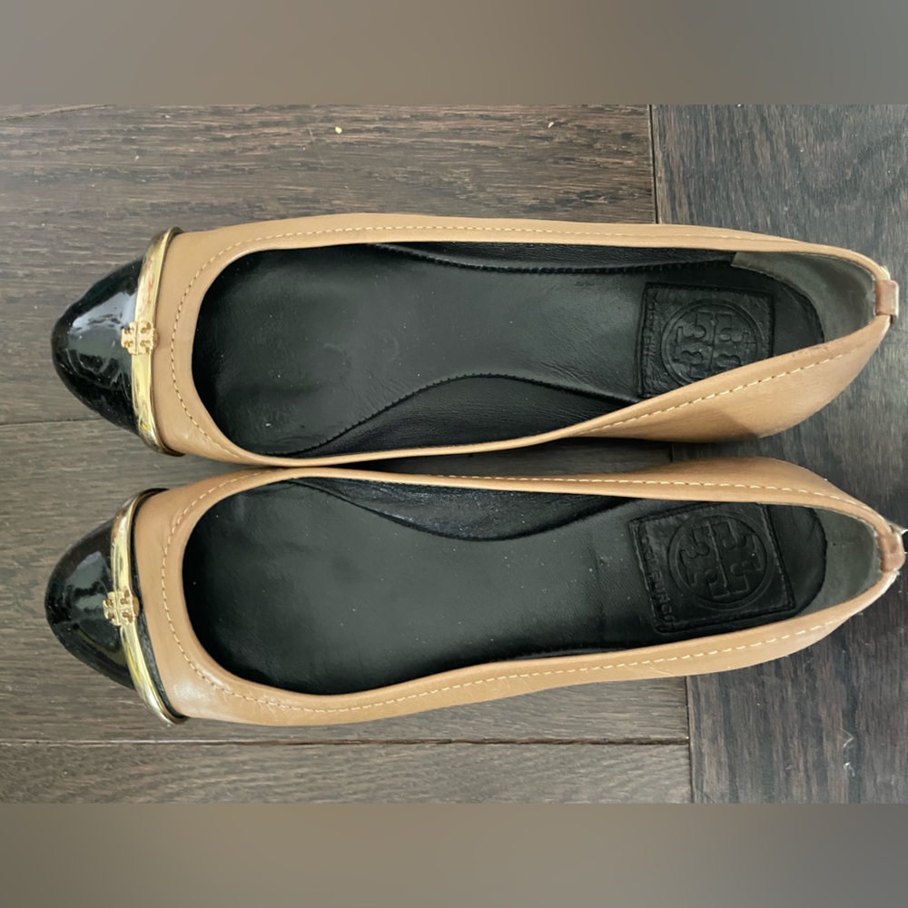 Tory Burch Two-Tone Black and Tan Leather Ballet Flats